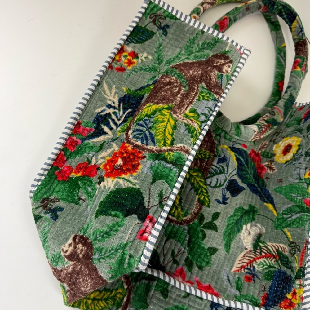 Monkey Print Bag Tote Bag Market Bag Velvet Bag Quilted Bags Multicolor - Picture 4 of 13